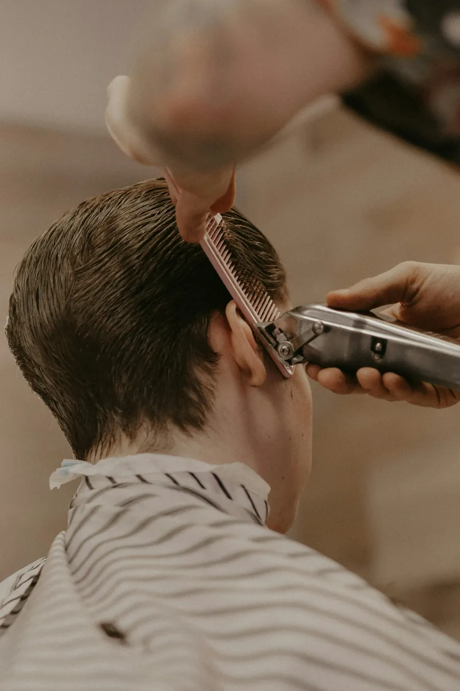 Men’s haircut at Elika Beauty in Burnaby